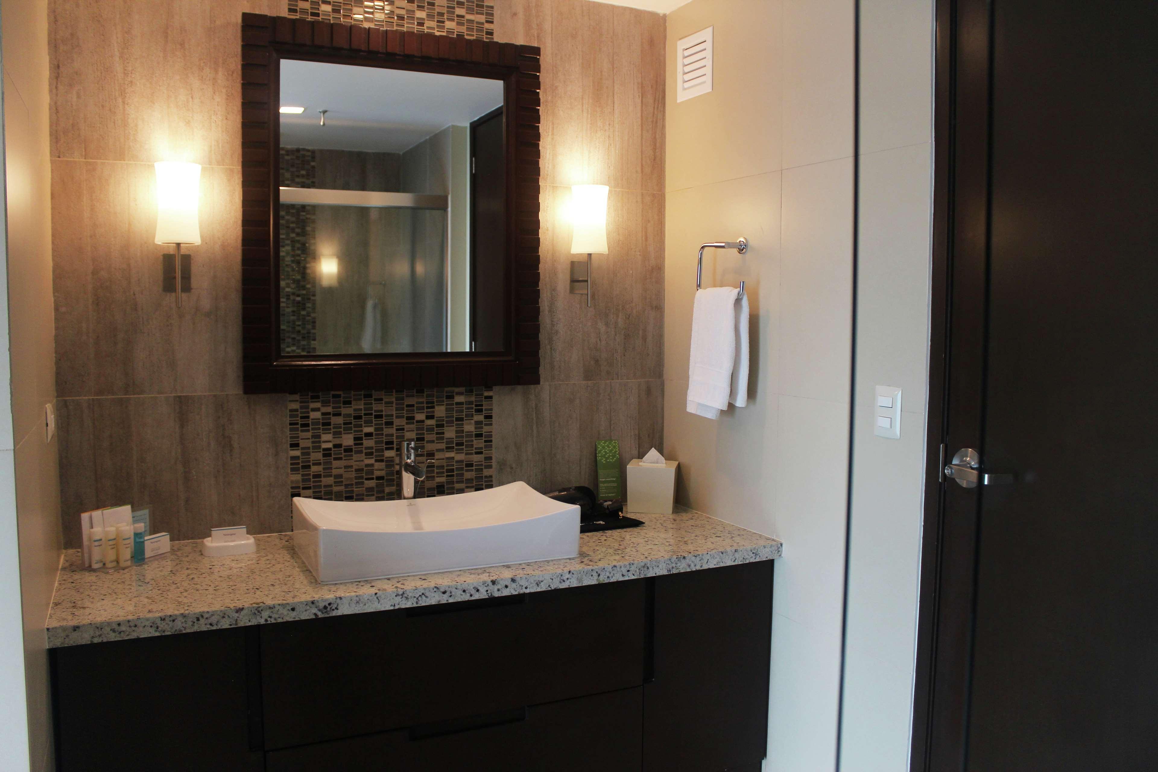 Hampton Inn By Hilton Villahermosa Kültér fotó