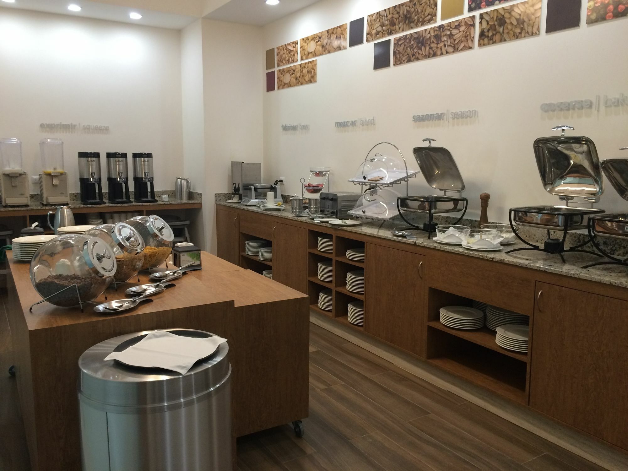 Hampton Inn By Hilton Villahermosa Kültér fotó